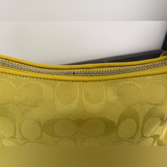 💛💚COACH 6371 Y2K Lime East-West Hampton Signature Demi Soho Baguette💚💛 - Picture 13 of 16
